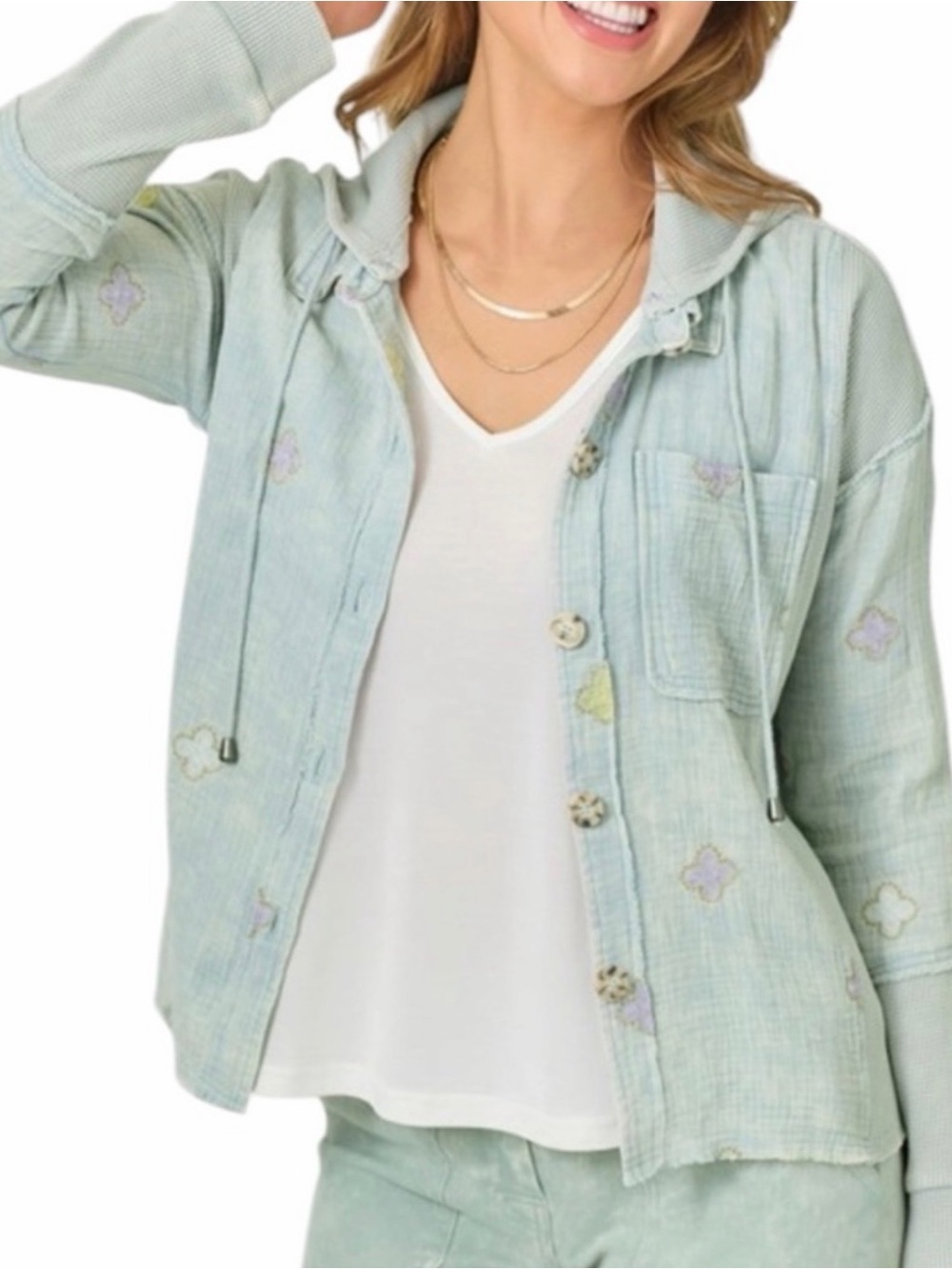 Mystree NWT (less saturated than in stock photo) Button-Up Hoodie w embroiderie